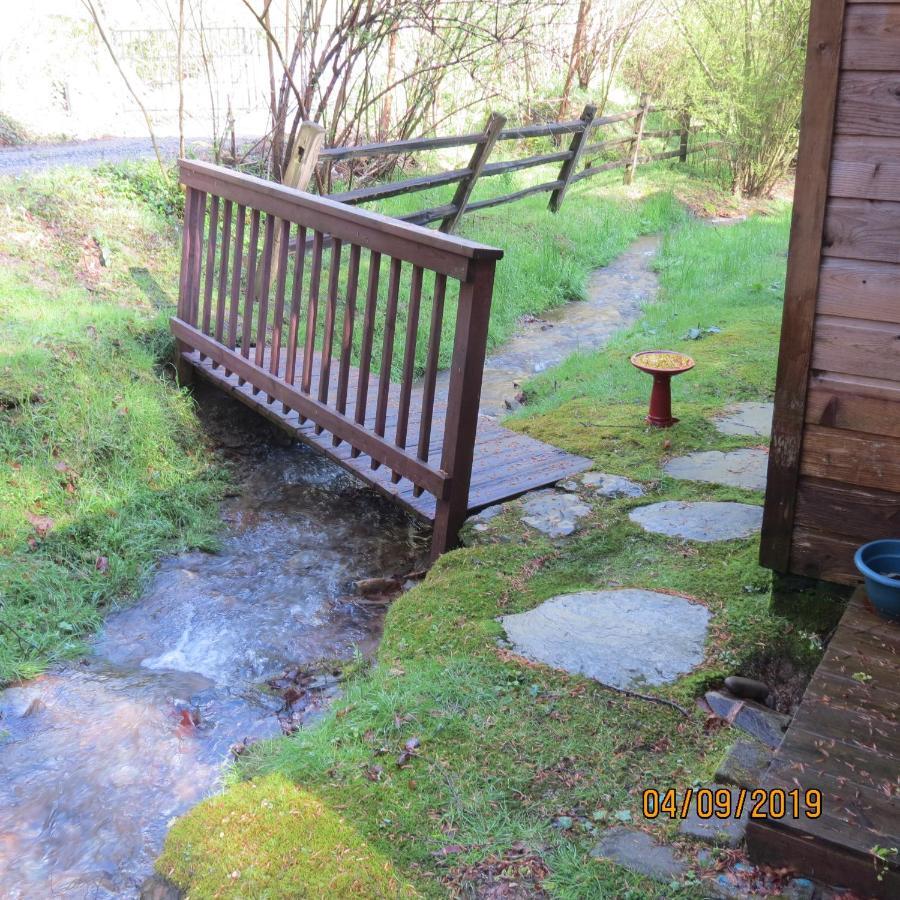 Cozy Creek Cabin Villa Pigeon Forge Exterior photo